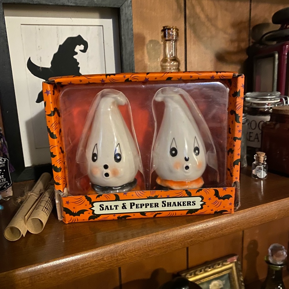 Johanna Parker Ghost Salt & Pepper Shakers